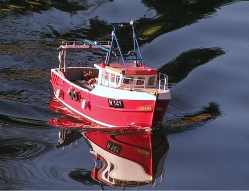 Fishing Boats - Kirklees Model Boat Club